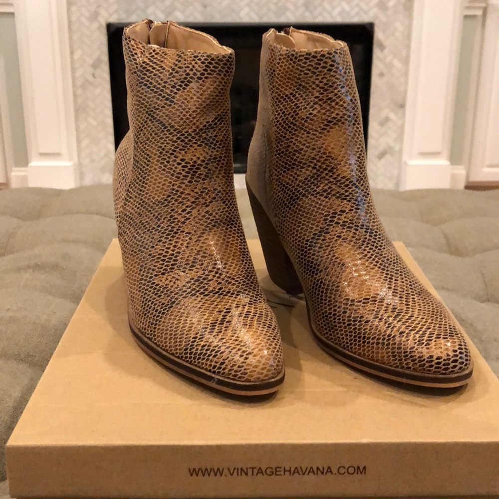 Vintage Havana Taupe Snake Ankle Bootie. NEW